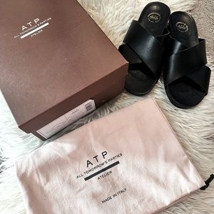 ATP Atelier Black Crossover Leather Sandals